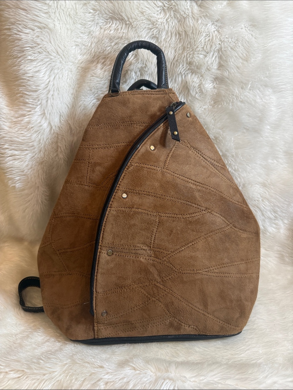 NWOT Vaan & Co Convertible Suede Backpack Sling Crossbody Bag Adjustable Straps